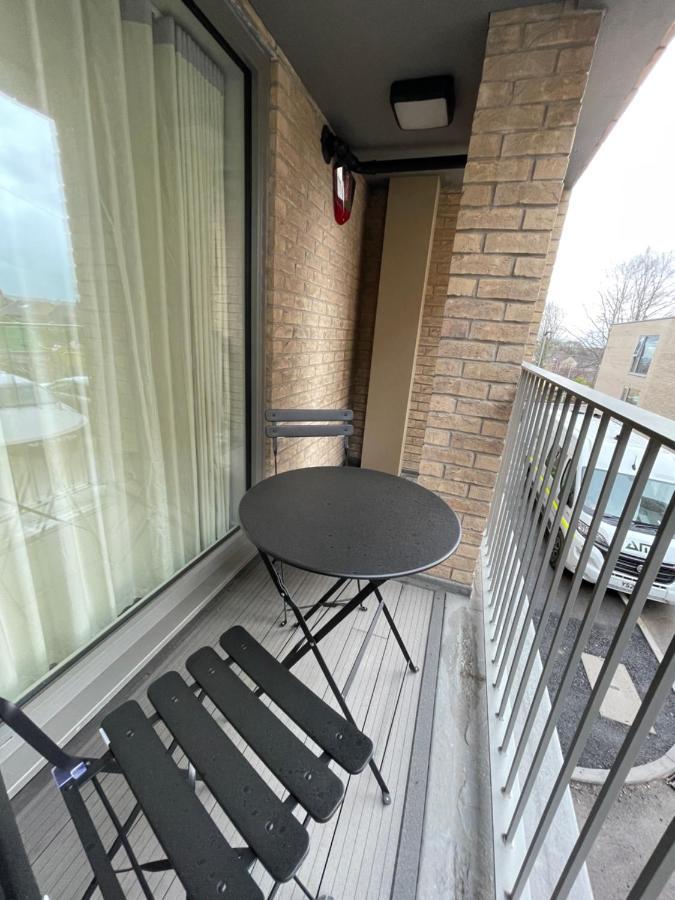 Spectacular 2 Bedroom Apartment In Great Location Sheffield Buitenkant foto