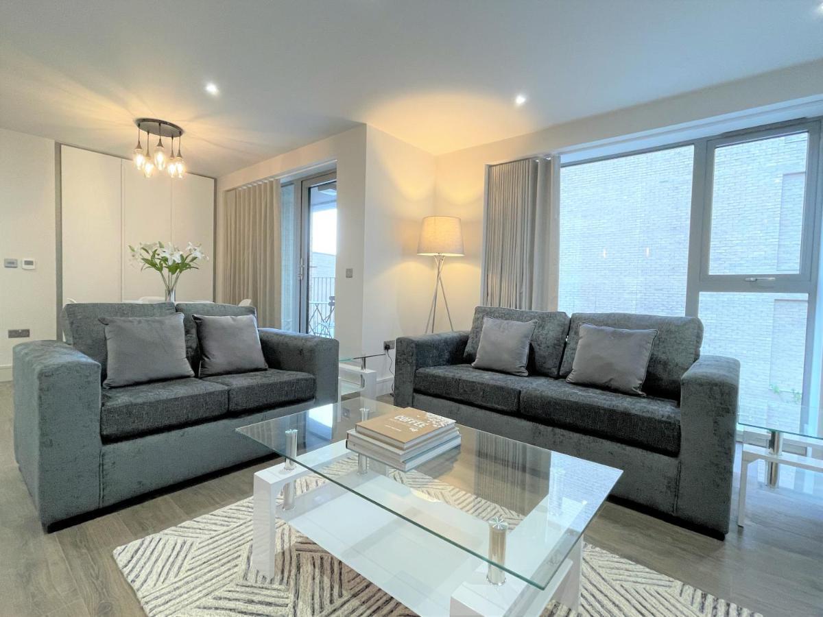 Spectacular 2 Bedroom Apartment In Great Location Sheffield Buitenkant foto